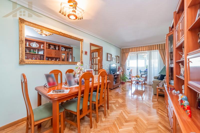 Foto 6af7b153-5d04-4d88-bd1d-d66b4fb0c57c. Flat in calle venus 5 in Valderas-Los Castillos Alcorcón