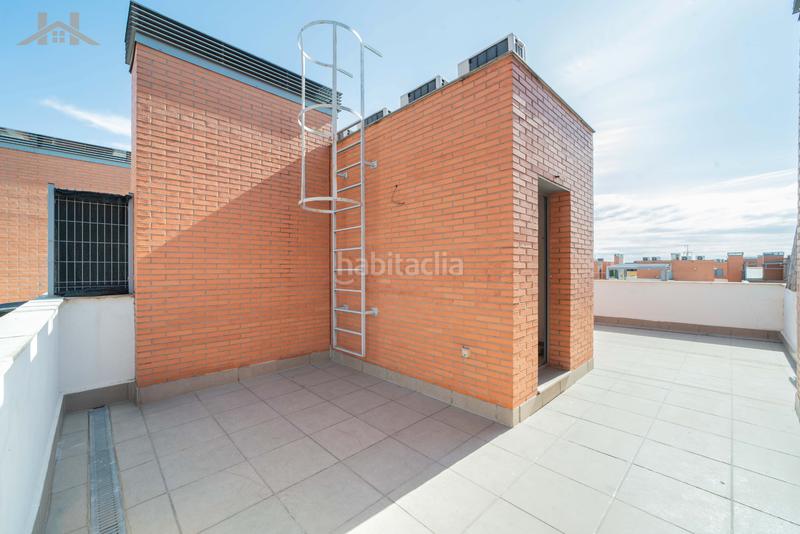 Foto 7b67782d-afa4-439e-98b3-2ec1b2f6f1ce. Tríplex a avenida m-40 9 a Campodón-Ventorro del Cano Alcorcón