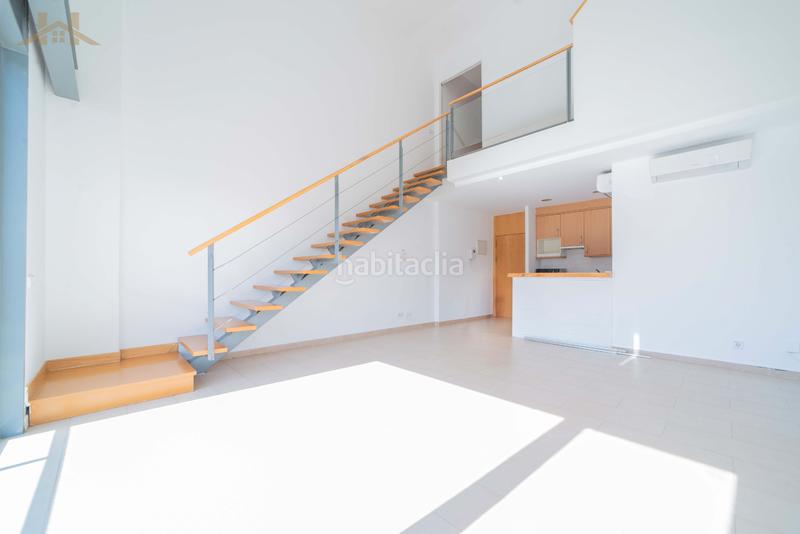 Foto 84d738ba-354a-4631-986d-84e48ff93b68. Tríplex a avenida m-40 9 a Campodón-Ventorro del Cano Alcorcón