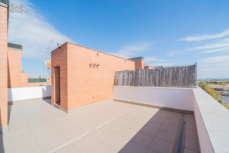 Foto 8ab68652-c571-4984-af5d-fe085b46d627. Tríplex a avenida m-40 9 a Campodón-Ventorro del Cano Alcorcón