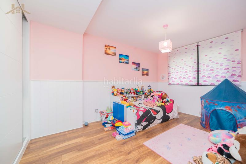 Foto ab34884b-dd82-4012-b8ff-ba94c5e93971. Casa aparellada amb calefacció aparcament piscina a Boadilla del Monte