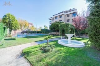 Planta baixa  Avenida infante don luis. Exclusivo bajo dúplex en el sector b Planta baixa  Avenida infante don luis. Exclusivo bajo dúplex en el sector b
