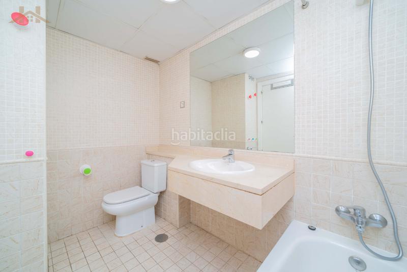 Foto 27f24445-97de-475c-a421-5cc05381a101. Planta baixa amb calefacció piscina a Sector B Boadilla del Monte