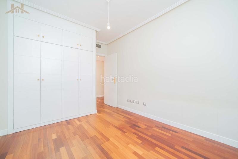 Foto 46d2c26f-c7bf-4637-8042-28e76f4fa18d. Planta baixa amb calefacció piscina a Sector B Boadilla del Monte