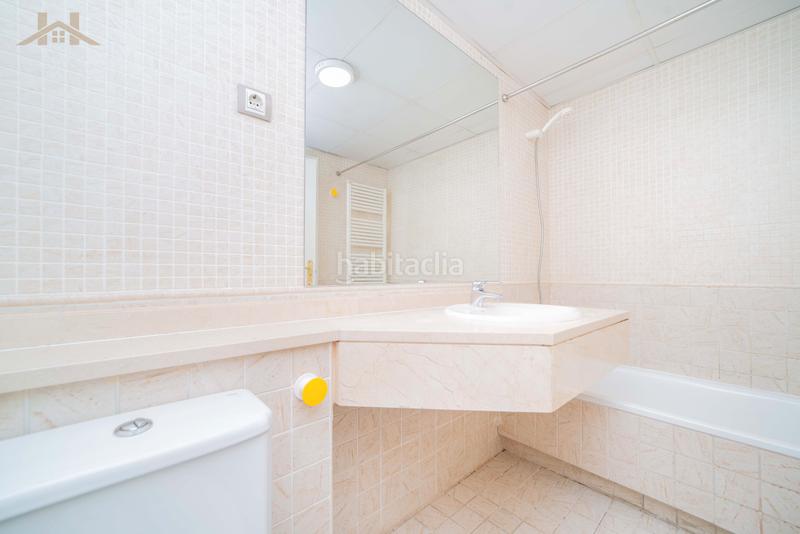 Foto a070b446-214d-4578-b16e-83b346185528. Planta baixa amb calefacció piscina a Sector B Boadilla del Monte