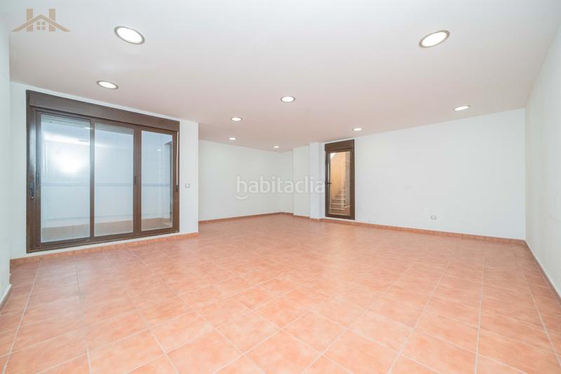 Foto a08be79d-809b-43c2-ab6e-37e399c9c93d. Planta baixa amb calefacció piscina a Sector B Boadilla del Monte