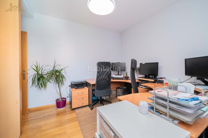 Foto d6b2f51c-bd85-4d15-bbec-27e751639c60. Pis amb calefacció aparcament piscina a Sector B Boadilla del Monte