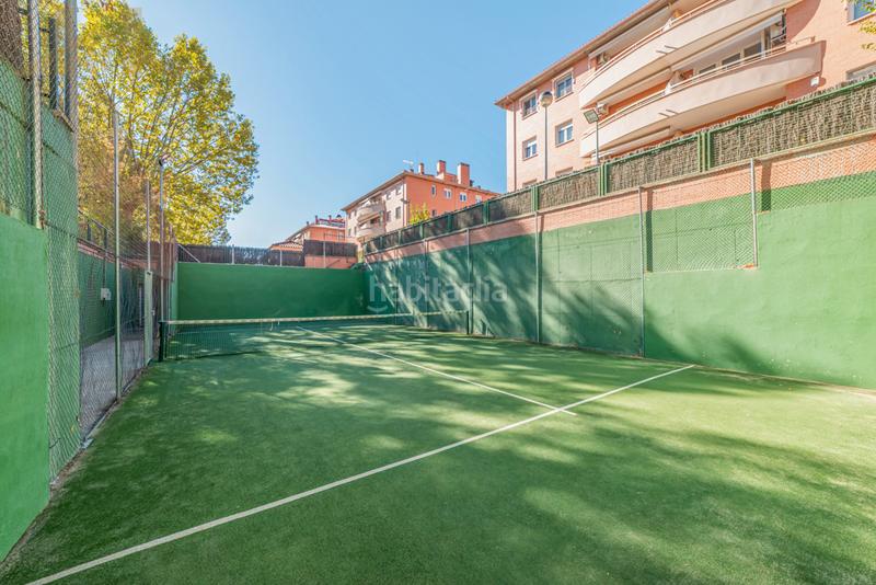 Foto 48bef793-0415-4566-ad53-5f504bb89d6b. Pis amb calefacció aparcament piscina a Sector B Boadilla del Monte