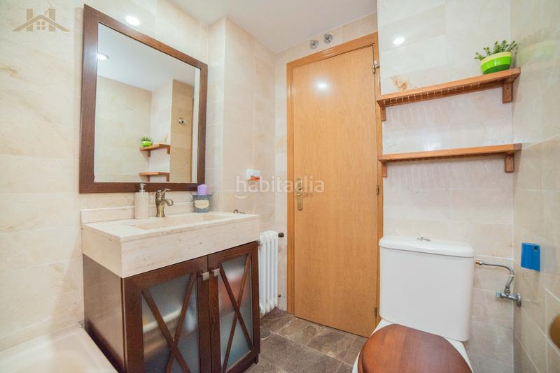 Foto 196db3a6-f0d5-4623-b741-ee01b3866067. Pis amb calefacció piscina a Sector B Boadilla del Monte