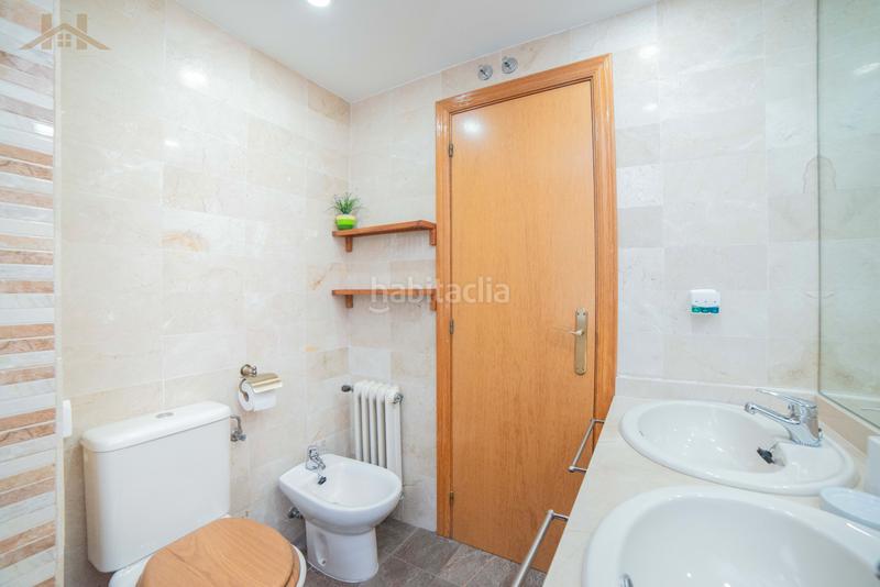 Foto 1c10a773-be49-48b8-b9f9-c0ec8d550505. Pis amb calefacció piscina a Sector B Boadilla del Monte