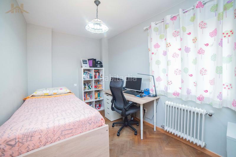 Foto 66beba46-e0b1-42bf-b9b4-12252b9ea7f9. Pis amb calefacció piscina a Sector B Boadilla del Monte