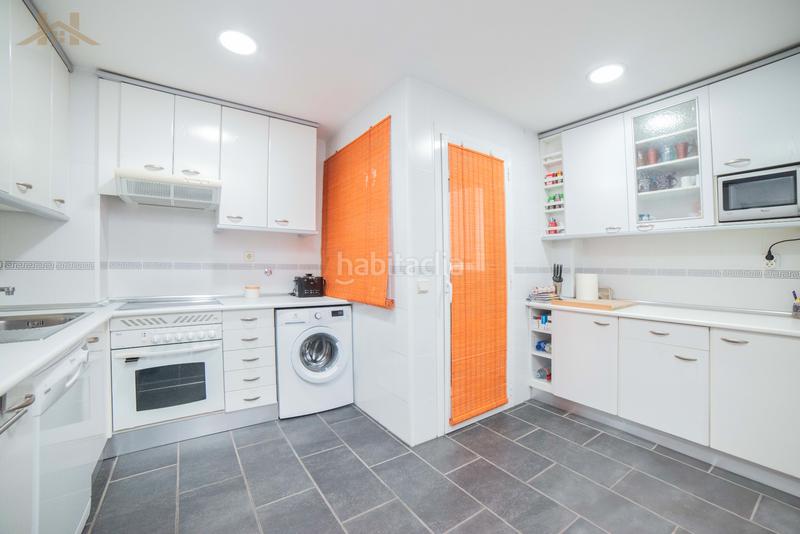 Foto e599812a-f5fc-4d30-b25a-868efec1dc8c. Pis amb calefacció piscina a Sector B Boadilla del Monte