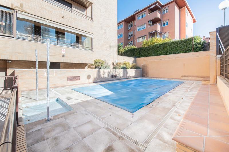 Foto 99e3a059-f2ec-47f5-91f5-3286a2cacc78. Pis a avenida nuevo mundo 9 a Sector S Boadilla del Monte