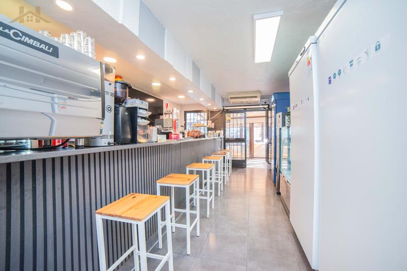 Foto 601d4ffe-38f3-41bc-8c7a-f3cc6ac79872. Transfer business premise in Valderas-Los Castillos Alcorcón