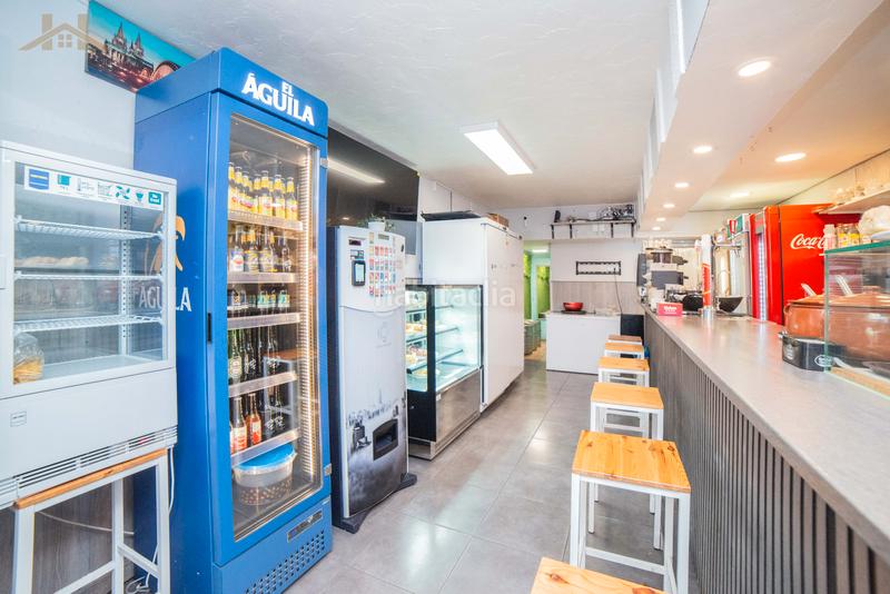 Foto e03732c3-6ea1-494e-83c4-a932607cfb18. Transfer business premise in Valderas-Los Castillos Alcorcón