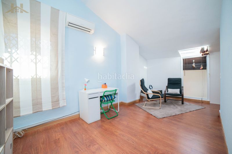 Foto 183d32c6-4883-4653-a265-97cb581ef98c. Casa aparellada a calle playa de suances 8d a Valdecabañas Boadilla del Monte