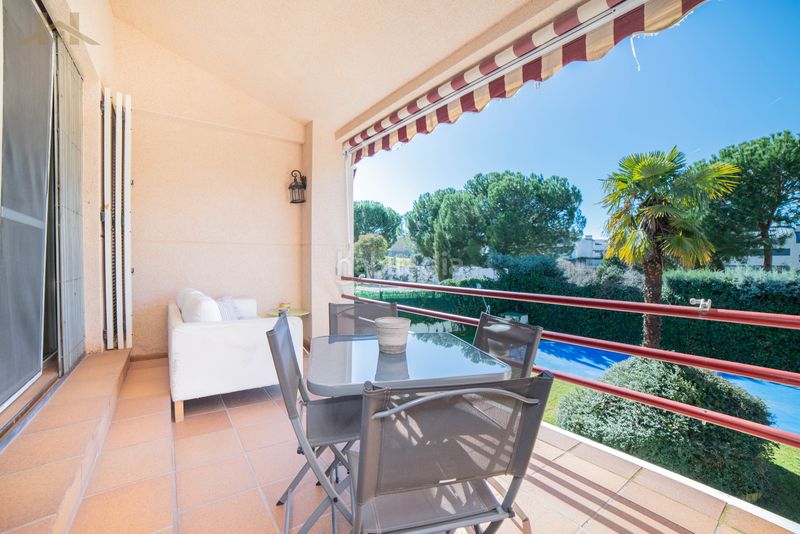Foto a090863d-42bb-4ce5-8129-dbf9622bf4eb. Casa aparellada a calle playa de suances 8d a Valdecabañas Boadilla del Monte