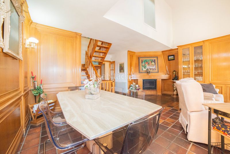 Foto a0f5ea59-8c3c-4913-a610-6ce01a4e9237. Casa aparellada a calle playa de suances 8d a Valdecabañas Boadilla del Monte