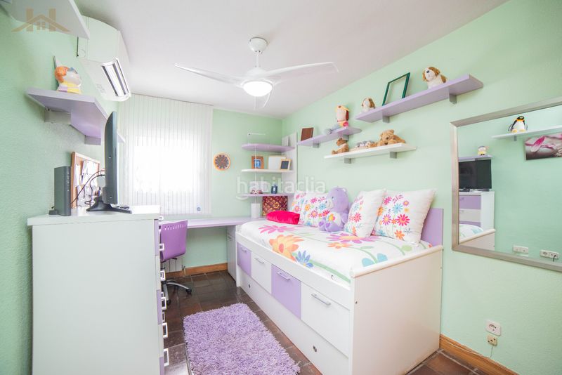 Foto ab85e784-be12-4eb3-8bb3-c9f564272279. Casa aparellada a calle playa de suances 8d a Valdecabañas Boadilla del Monte