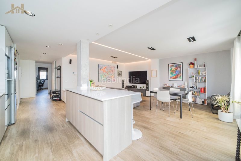 Foto db75bddc-8b85-4874-af37-1a134cbffaf0. Pis a avenida selección española de fútbol 14 a Valdepastores-Las Encinas Boadilla del Monte