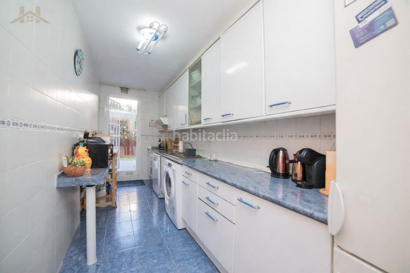 Foto 61df2990-cb1e-43e9-8bb6-806874e35c90. Pis amb calefacció aparcament piscina a Sector B Boadilla del Monte