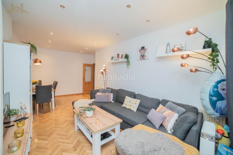 Foto c499f06d-78d0-4e93-8ba3-a2e708461b06. Pis amb calefacció aparcament piscina a Sector B Boadilla del Monte