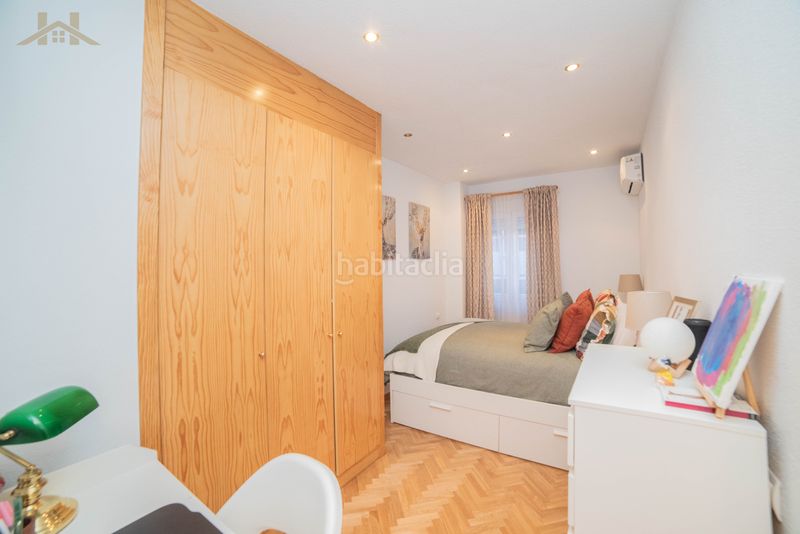 Foto ddd5faee-d02a-4bdd-a6f9-0f0d1d60e7ec. Pis amb calefacció aparcament piscina a Sector B Boadilla del Monte