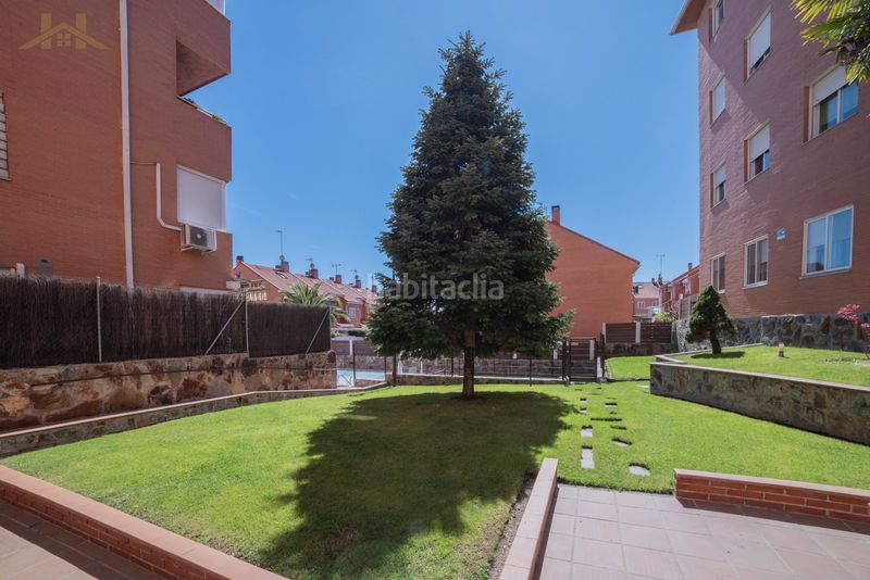 Foto f464ffc1-69c8-41d8-a83d-b830c79bea99. Pis amb calefacció aparcament piscina a Sector B Boadilla del Monte