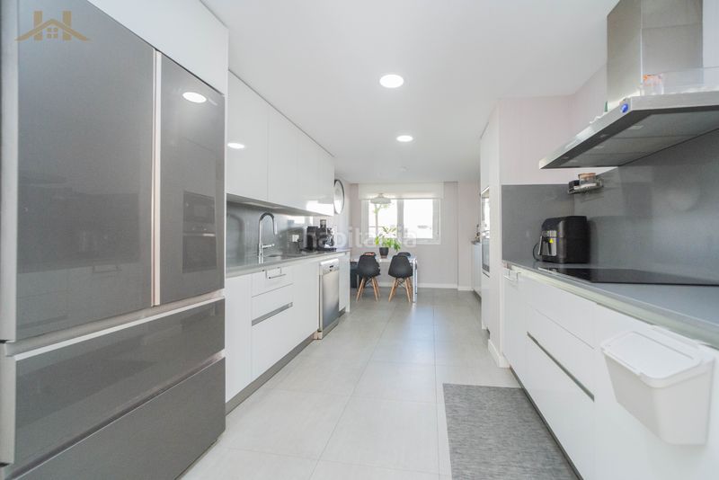 Foto d7cec88c-8133-4a53-9fef-6ed76d1201e2. Chalet con riscaldamento parcheggio piscina in Cortijo sur Boadilla del Monte