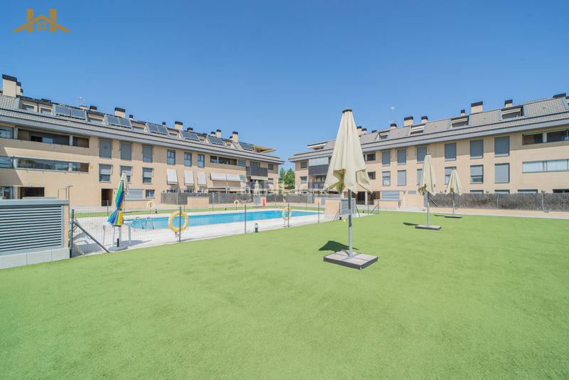 Foto 78590fc8-7196-4736-aec0-4fac0e26b2ac. Lloguer pis a calle cristóbal colón 6 a Valenoso Boadilla del Monte