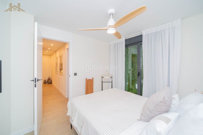 Foto e64c81b2-d735-42f7-aa80-f23e84690610. Casa amb xemeneia calefacció aparcament piscina a Boadilla del Monte