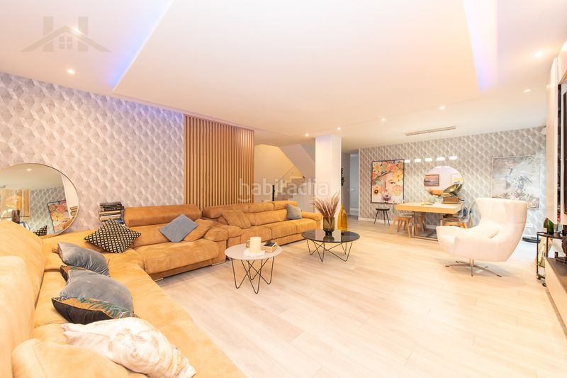 Foto a80a1e8f-9663-4779-bccd-20dfb227179e. Duplex avec parking piscine dans Valenoso Boadilla del Monte