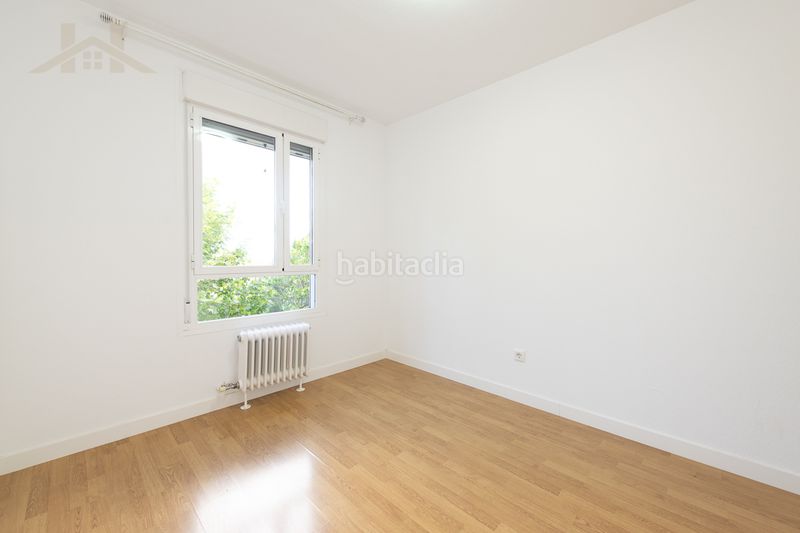 Foto cae004f8-846f-4950-9d12-360e13be43e5. Flat with heating parking pool in Sector B Boadilla del Monte