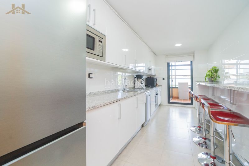 Foto 54f19907-0599-4ca7-a47b-7c0d8ad28d8b. Flat with heating pool in Sector B Boadilla del Monte