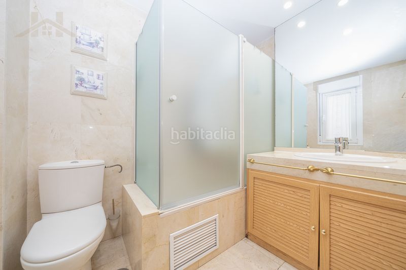 Foto 4164ba29-87ac-4565-8dd6-3799475c319f. Flat with heating pool in Sector B Boadilla del Monte