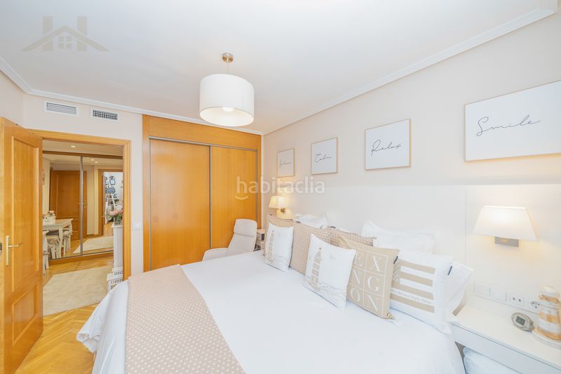 Foto 57515841-ff77-46d6-ba28-147dfdf0d072. Flat with heating pool in Sector B Boadilla del Monte