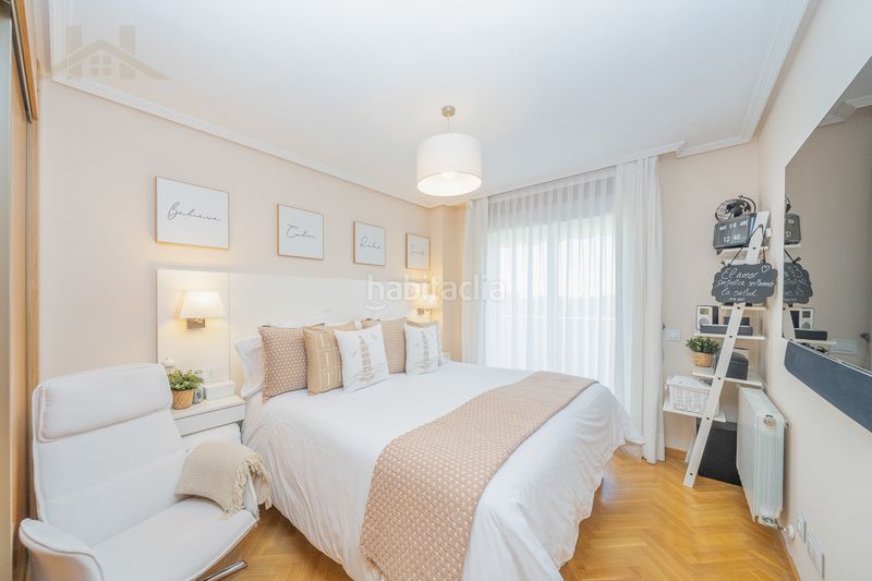 Foto 5c068d7f-364d-4915-a769-9de0947e6f58. Flat with heating pool in Sector B Boadilla del Monte