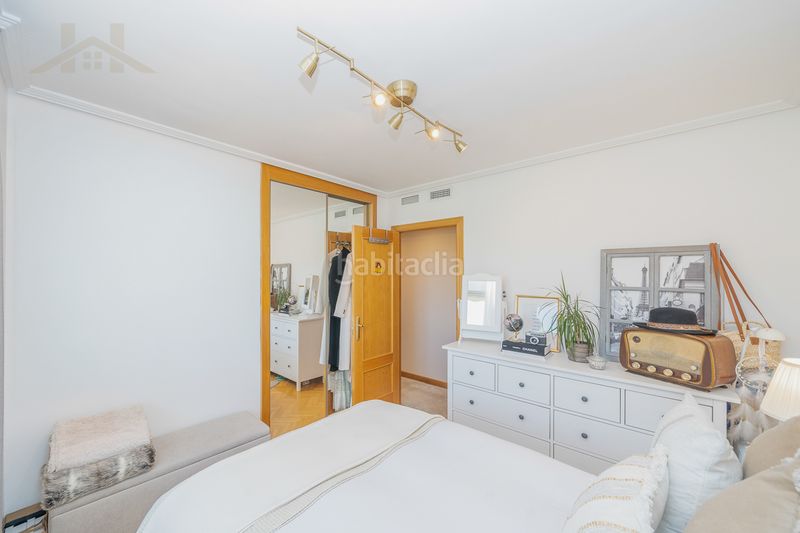 Foto 5f5ab84a-bee5-4193-8c35-1545e80f4c75. Flat with heating pool in Sector B Boadilla del Monte
