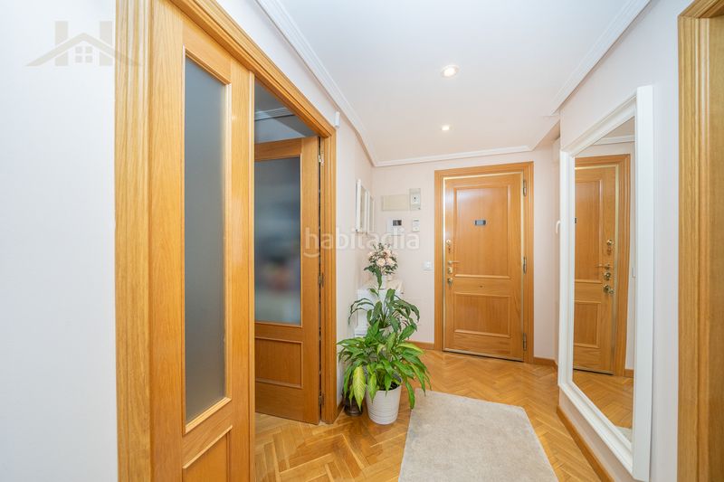 Foto cfbcd49c-586d-4690-a0db-6554e5d96dc1. Flat with heating pool in Sector B Boadilla del Monte