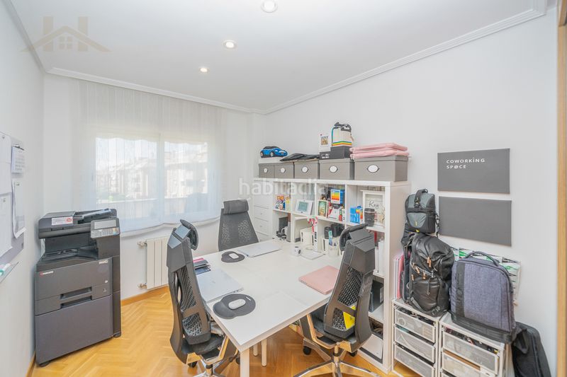 Foto e0795ff6-1e90-42e0-93f6-9f4705172ab8. Flat with heating pool in Sector B Boadilla del Monte