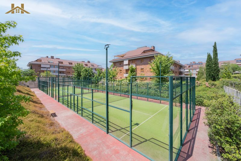 Foto 8adbe2ce-2715-4379-96c8-54d4a468f97e. Àtic amb calefacció piscina a Valenoso Boadilla del Monte