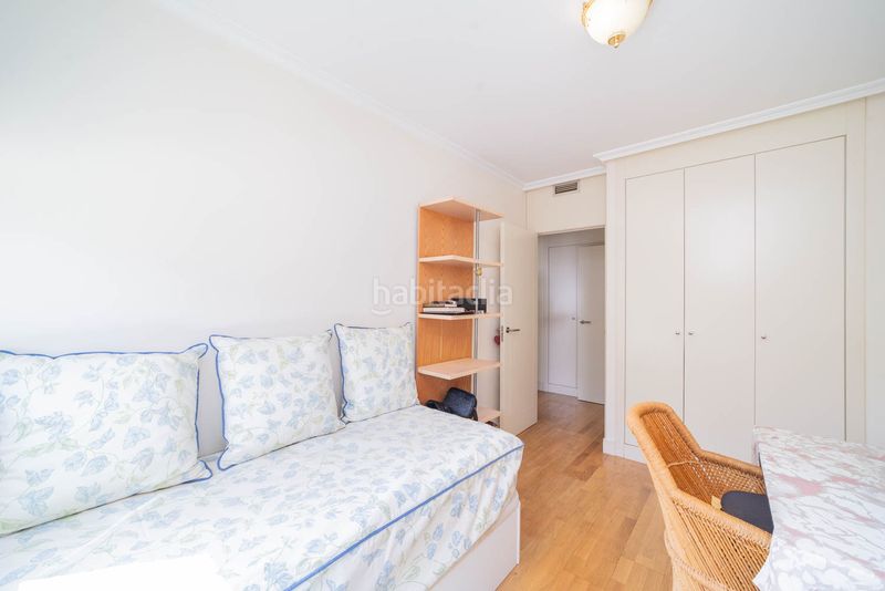 Foto ac993c56-d48d-4276-94f2-749748eeace6. Flat with heating pool in Viñas Viejas Boadilla del Monte