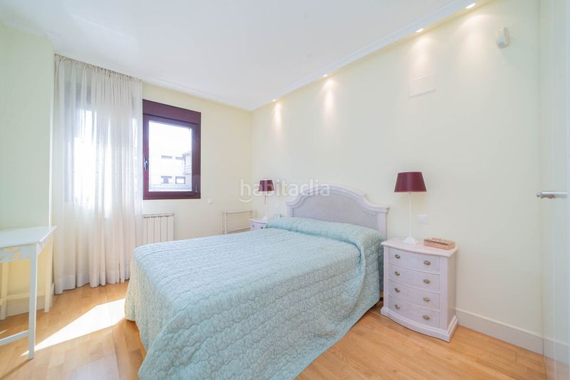 Foto ea192686-3e23-4fcb-9a2e-0280598b382b. Flat with heating pool in Viñas Viejas Boadilla del Monte
