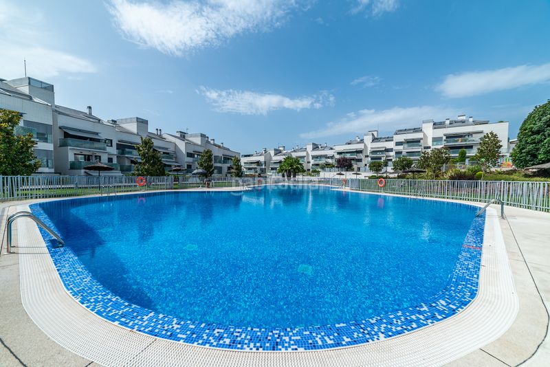Foto 0217da23-1588-4199-b1b8-ca32f4699f95. Planta baixa amb calefacció piscina a Valdepastores-Las Encinas Boadilla del Monte