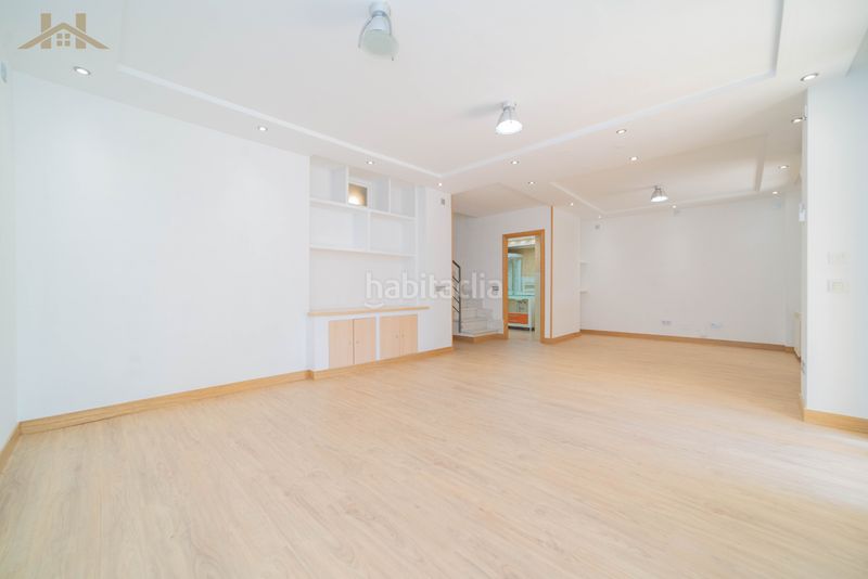 Foto c38d6ef9-a44e-4008-9580-7a5ffa5485fc. Rent duplex with heating parking pool in Sector B Boadilla del Monte