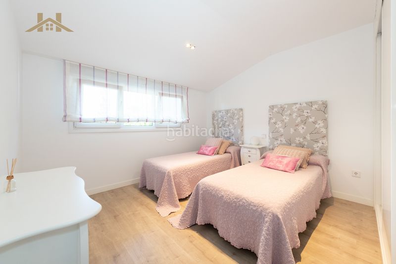 Foto d4f923d9-637d-46de-a98a-bcb37a6252c4. Casa aparellada amb calefacció aparcament piscina a Boadilla del Monte