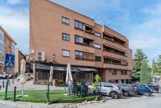 Appartement  Calle del convento. Piso en venta en boadilla del monte, casco antiguo.