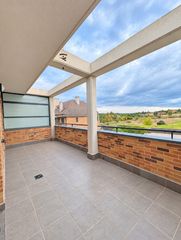 Lloguer Dúplex  Calle cristóbal colón. Exclusivo ático dúplex en valenoso