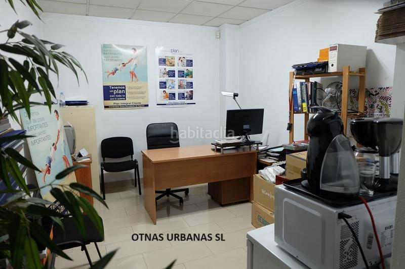 Foto 6dd34fe4-fb97-4fd3-ae00-860b56b6241d. Alquiler local comercial en avenida del progreso 63 local totalmente montado en Murcia