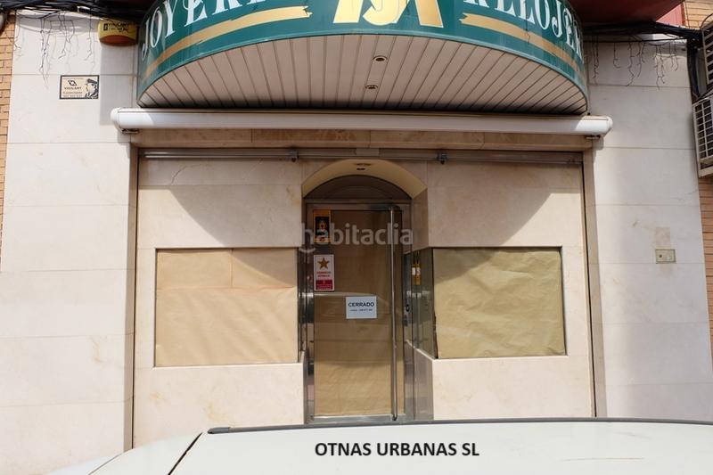 Foto 7bea148a-d9cd-46cb-9391-48d463816716. Lloguer local comercial a avenida del progreso 63 a Murcia